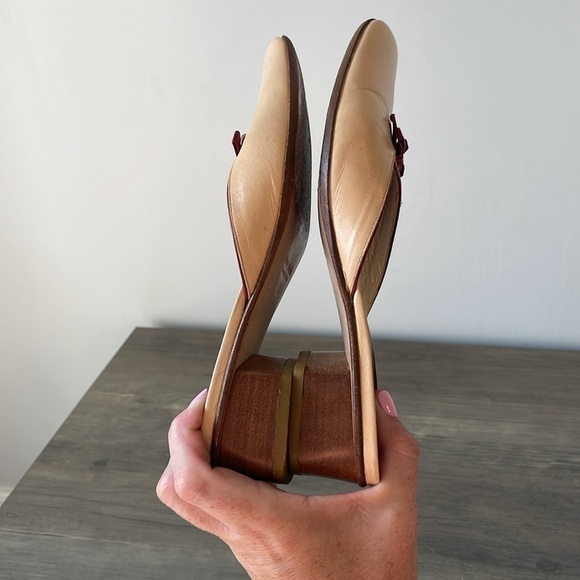 Vintage NavyBoot Italian leather beige & red leather bowtie slides size euro 37 - Picture 9 of 11